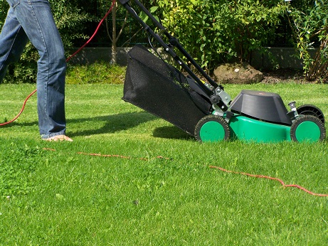 Tips On Garden Care And Maintenance From A Trusted Lawn Service Columbus, OH Locals Hire