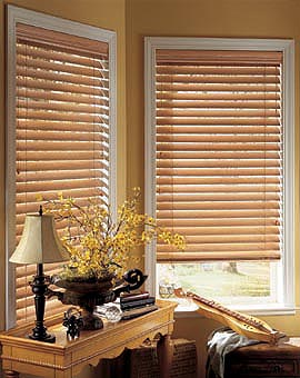 4 Easy Ways to Keep Window Blinds Clean