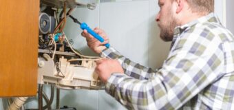 How To Choose A Professional Technician For Gas Ducted Heating Service
